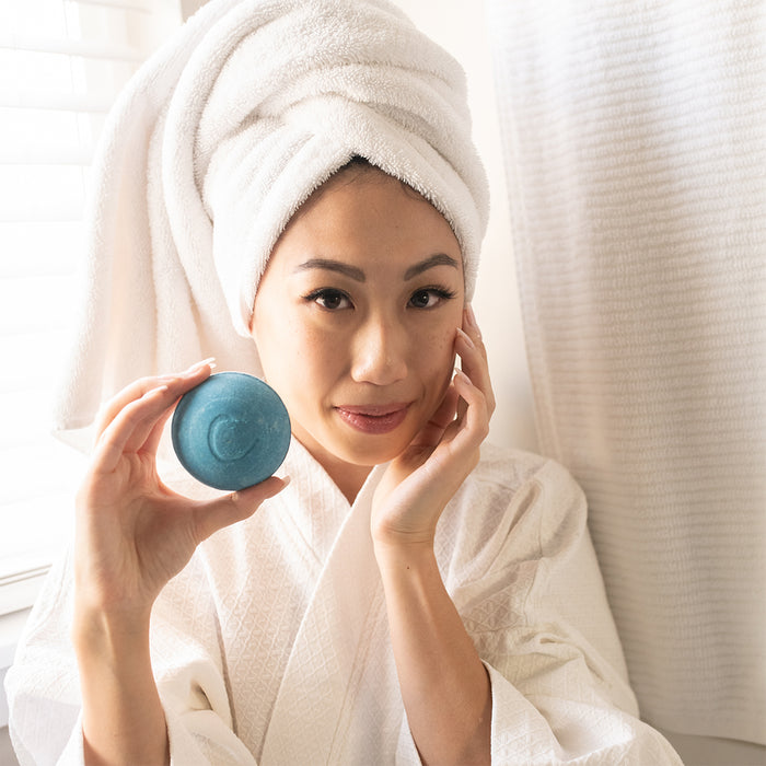 Oasis Therapy Bath Bomb (Botanical Inflammation Reducer Bath)